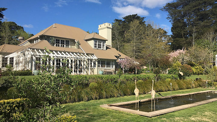 couples retreat blue mountains parkland gardens accommodation